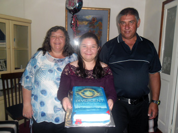 Kaitlyn Hagan with her parents on her 16th birthday.