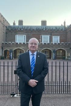 Arriving at St James&rsquo;s Palace