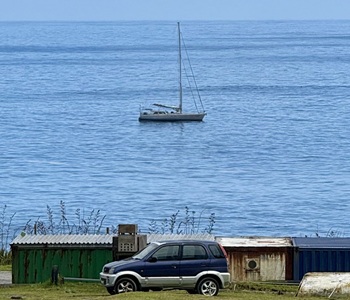 SV Urchin off the settlement on the 16th December 2025.