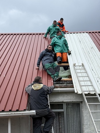Alongside previous repairs, the Residency roof is gradually acquiring a 'coat of many colours'.